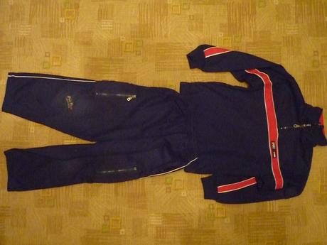 Tepláková súprava, 128