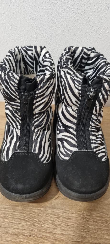 Čižmičky v.25, 25