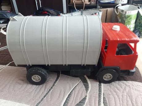 Retro smetiarske auto, 