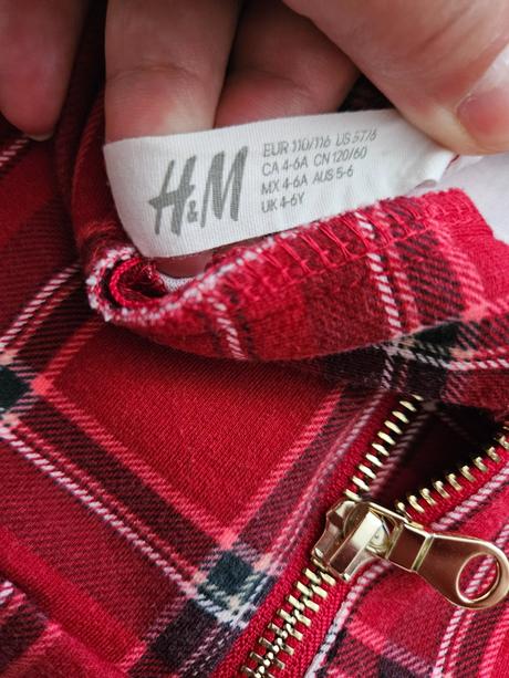 Červené šaty, h&m,110