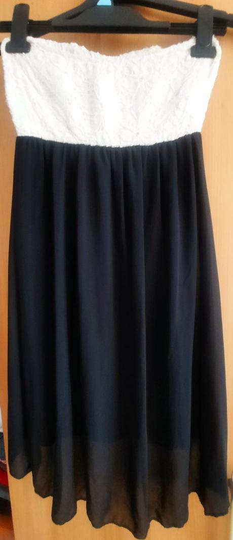 Predám elegantné krátke šaty, s