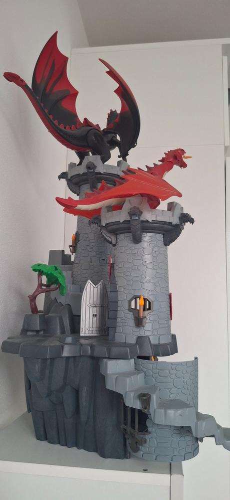 Playmobil obrovský hrad, 