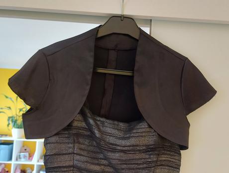 Spoločenské šaty s bolerom, 36