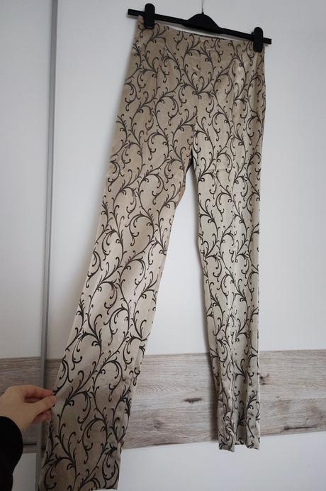 Elegantné nohavice apriori, s