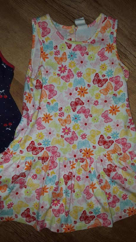 Šaticky 2ks, h&m,92