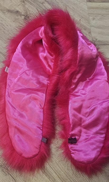 Šály z umelej kožušiny, 