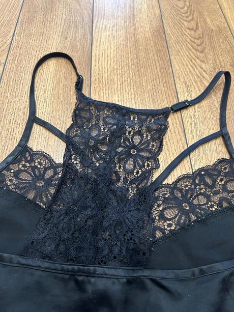 Čierny čipkovaný top, new yorker,s