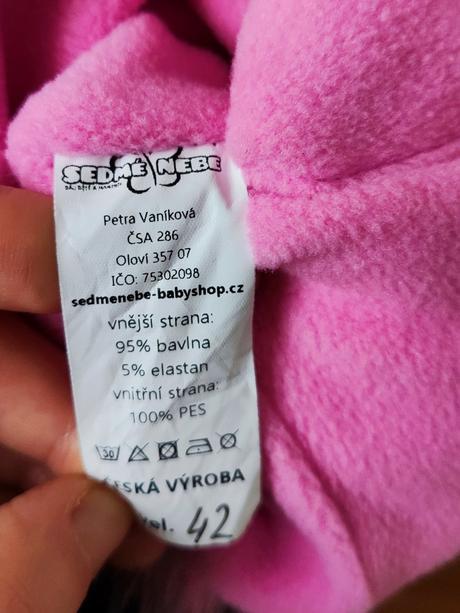 Rozkošná čiapočka - česká výroba, 68