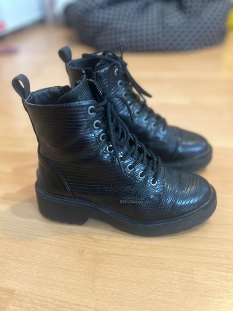 Čižmy 37 bullboxer, 37