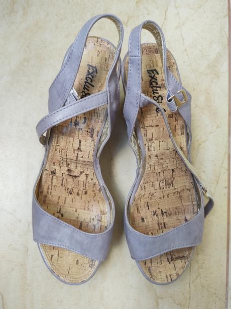 Sandále na platforme, 40