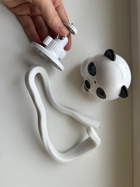 Kamera plus drziaky, 