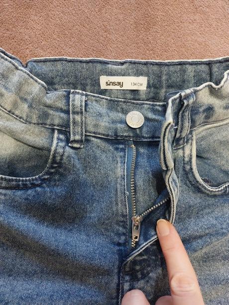 Rifle so srdiečkami, sinsay,134