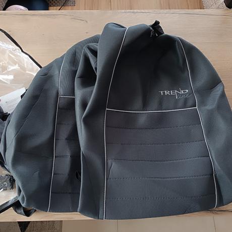 Autopoťahy predné univarzálne,