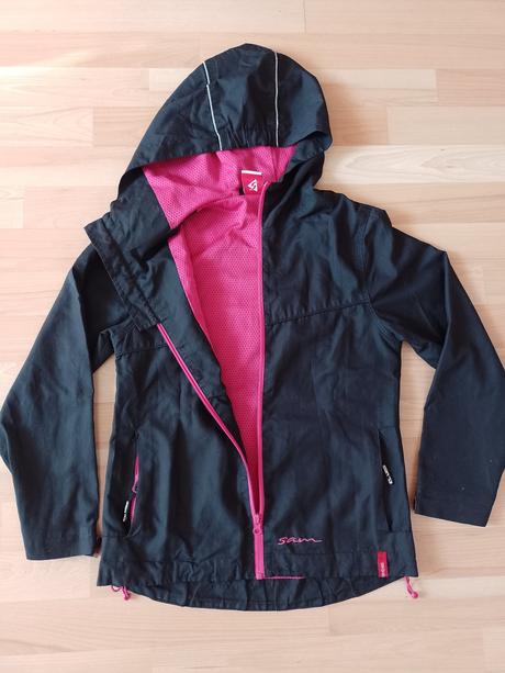 Športová prechodná bunda zn. sam v. 134 /+ šaty za, s.a.m.,134