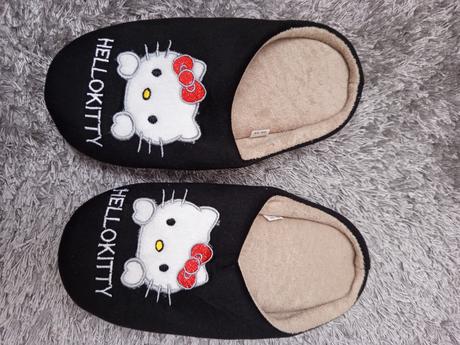 Čierne papučky hello kitty, 38