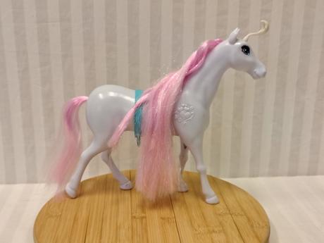 Zberateľský jednororožec barbie dreamtopia, mattel, 