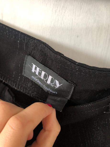 Elegantné čierne nohavice/ slavnostne nohavice, 5xl