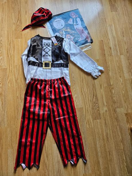 Kostým pirat, 