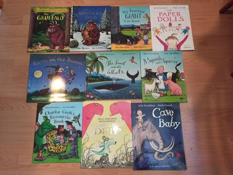 Julia donaldson story collection modra,