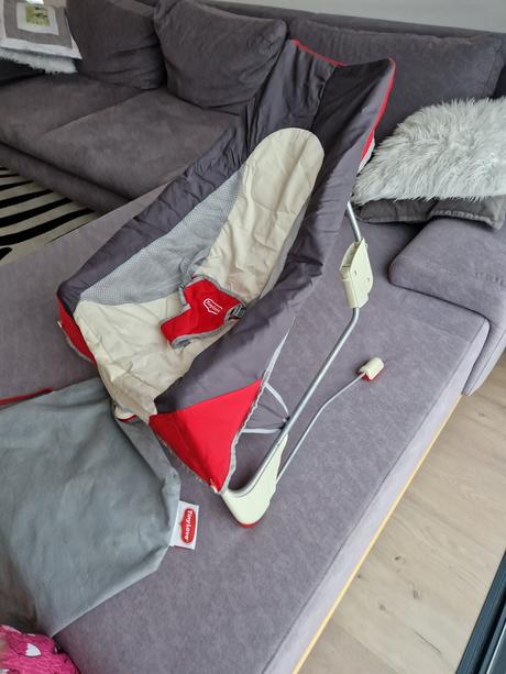 Prenosne hojdacie lehátko tiny love, 