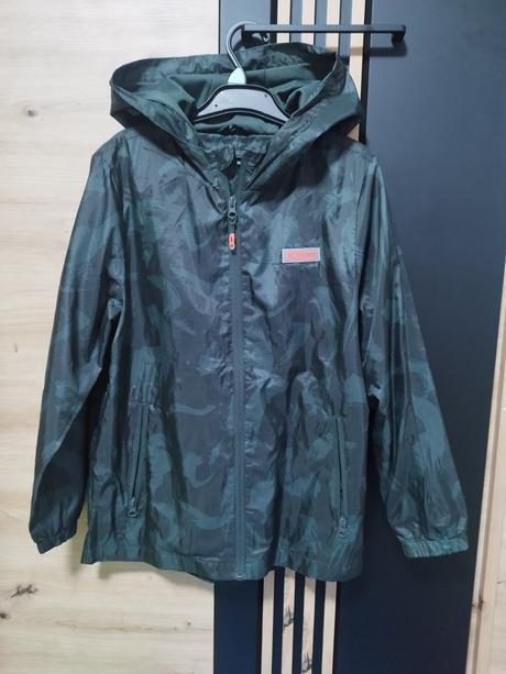 Tenká vetrovka, f&f,146