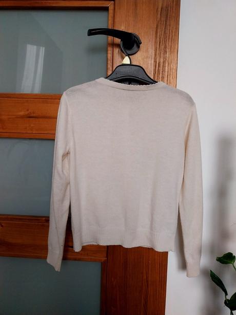 Tenký svetrík, 134