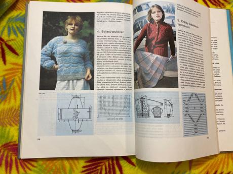 Retro stará kniha škola pletenia, háčkovania 1986,