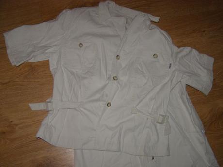 Kostým v slonovej kosti, l