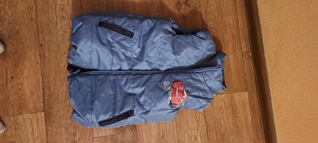 Disney chlapcenska vesta, 122