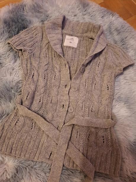 Krásna vesta 134/140, h&m,134