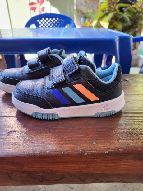 Tenisky  + doporučené poštovné, adidas,25