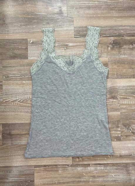 Elastické letné tričko/tielko ramienka čipkovane, m