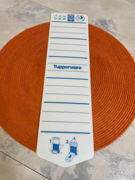 Pomocník tupperware, 