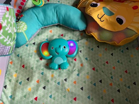 Bright starts deka na hranie 5v1,