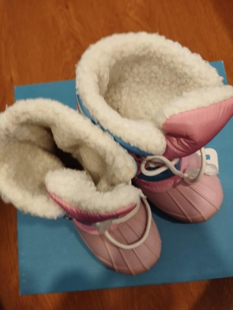 Dievčenské snehule, 26