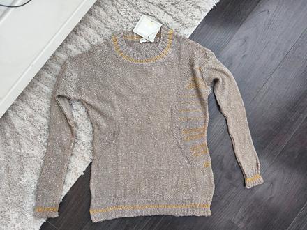 Luxusný hnedý pulóver, m / s