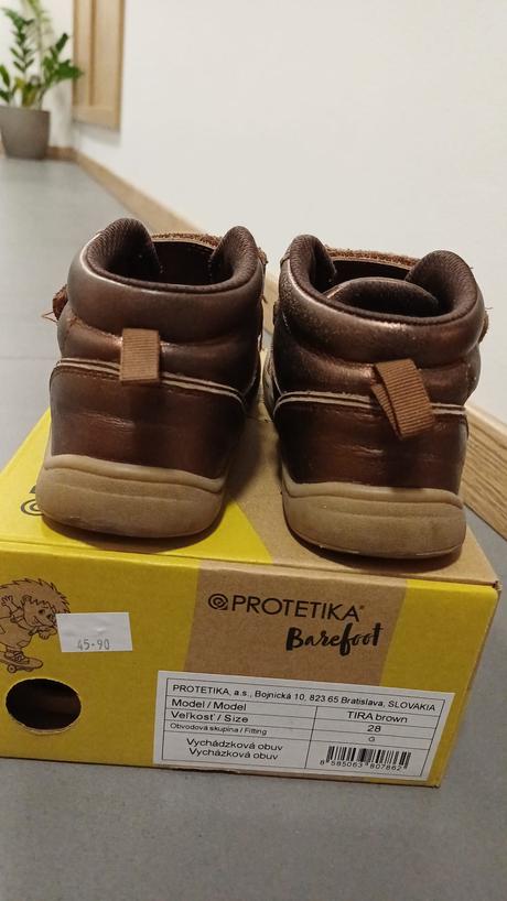 Celoročné topánky 28, protetika,28