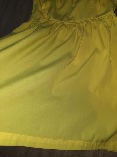 Ziarive saty s volanmi - k nákupu nad 20e, h&m,122