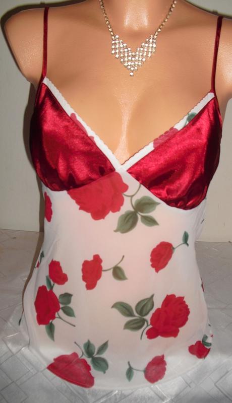 Kvietkovana romanticka kosielka, s