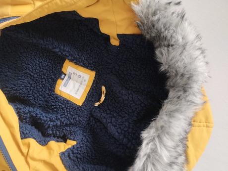 Zimna bunda s kozusinou, c&a,86