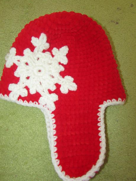 Krásna háčkovaná mäkká vlnená čiapka s vločkami, 98