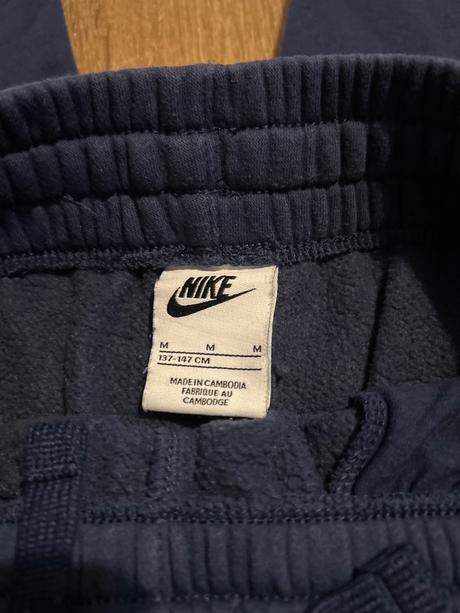 Predam tepláky nike, nike,146
