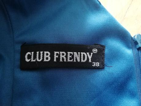 Spolocenske saty, 36