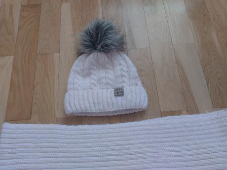 Čiapka + tunelový šál, 158