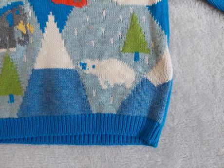 Teplý svetrík so zimným vzorom veľ.68-74, marks & spencer,74