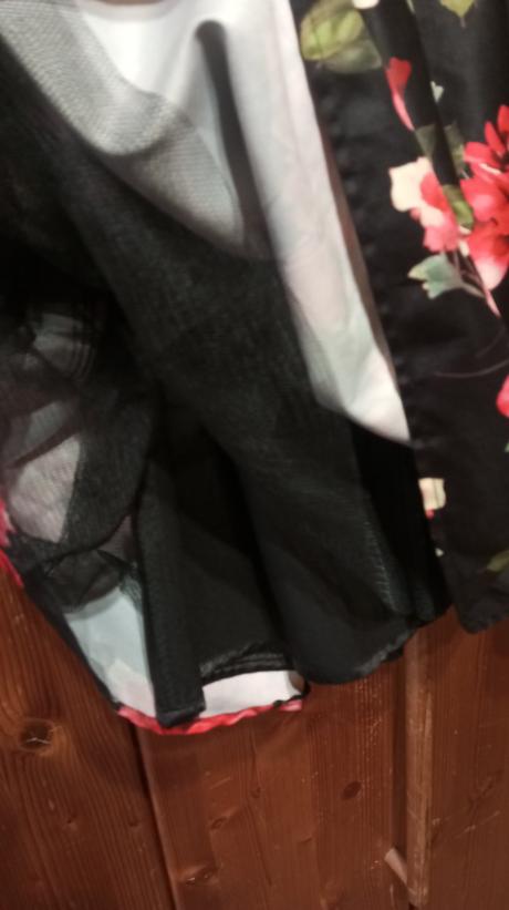 Príležitostné šaty, m