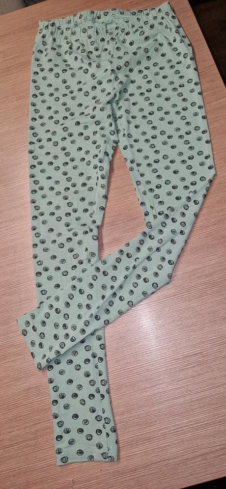 Leginy, reserved,158