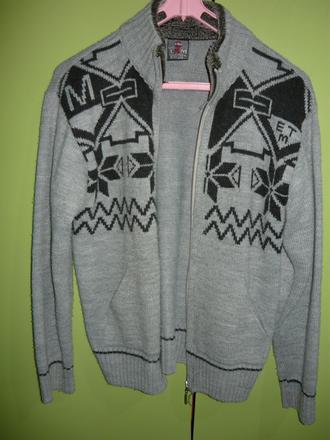 Teplý svetrík -8/10 rokov, 134