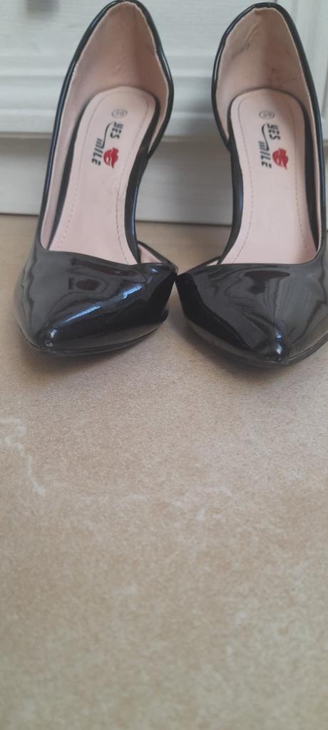 Lakované lodičky, 39