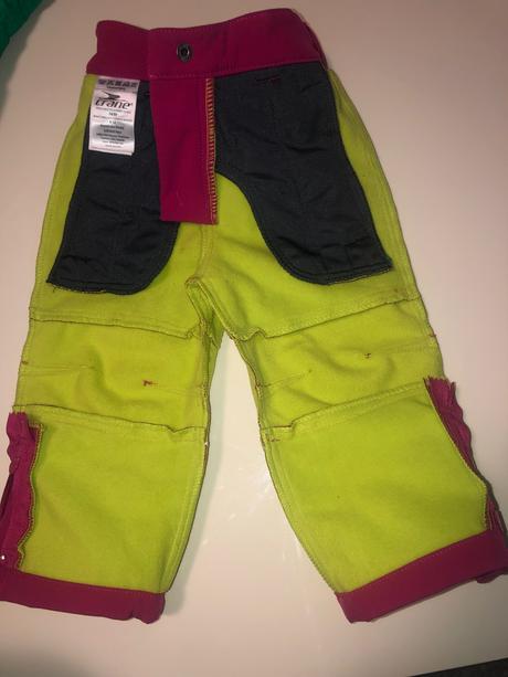 Softschellove nohavice, 74